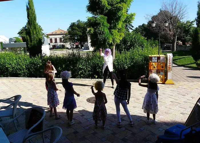 Family Hotel Balchik Hotel 2*